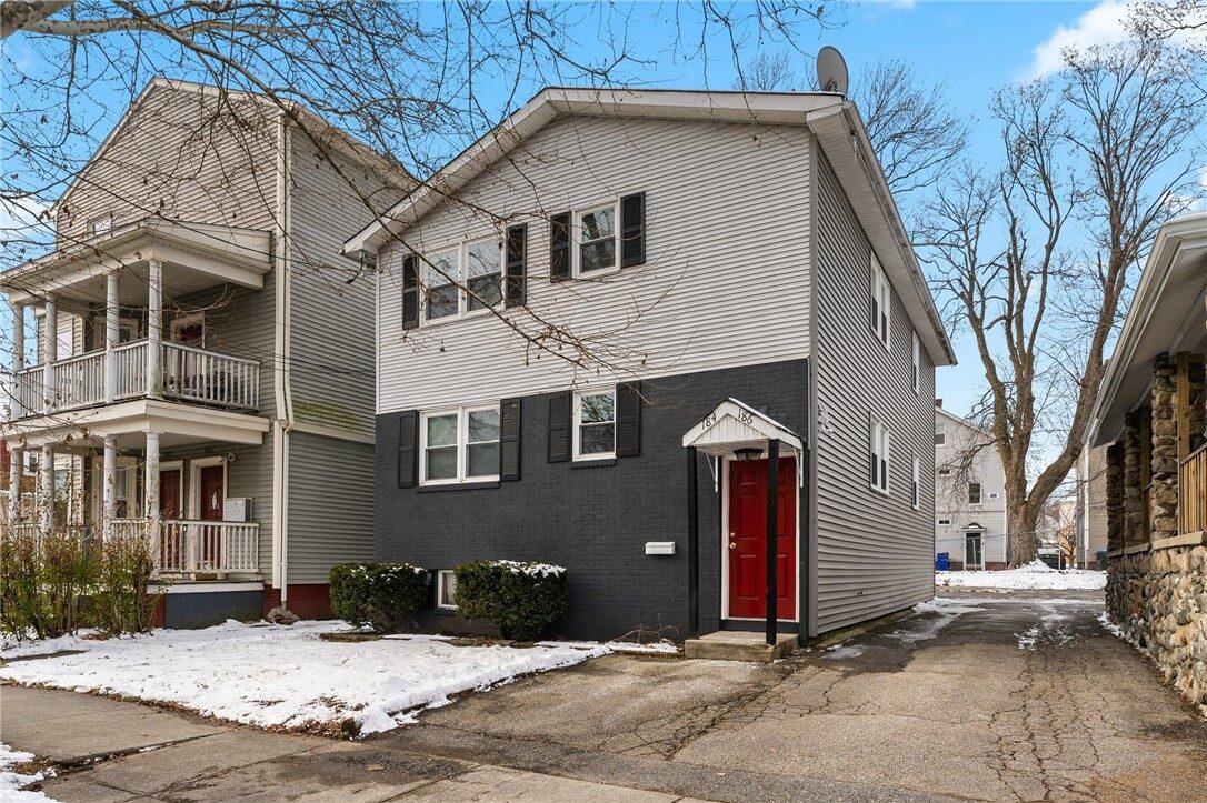 184 Oakland Avenue, Providence RI — exterior